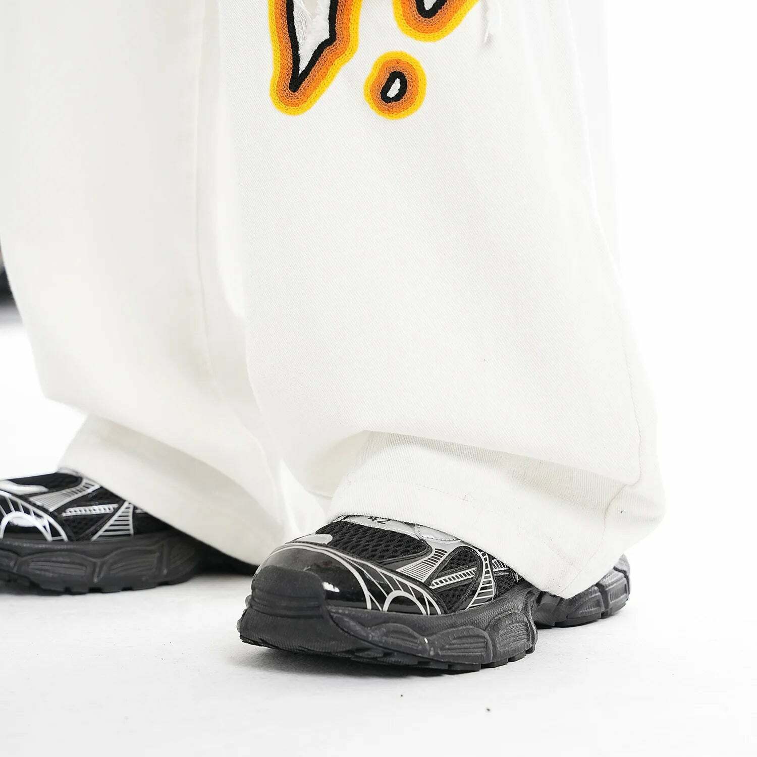 Y2K Flame Embroidered Baggy Jeans - Coquette Aesthetic Grunge Style Women's Fashion