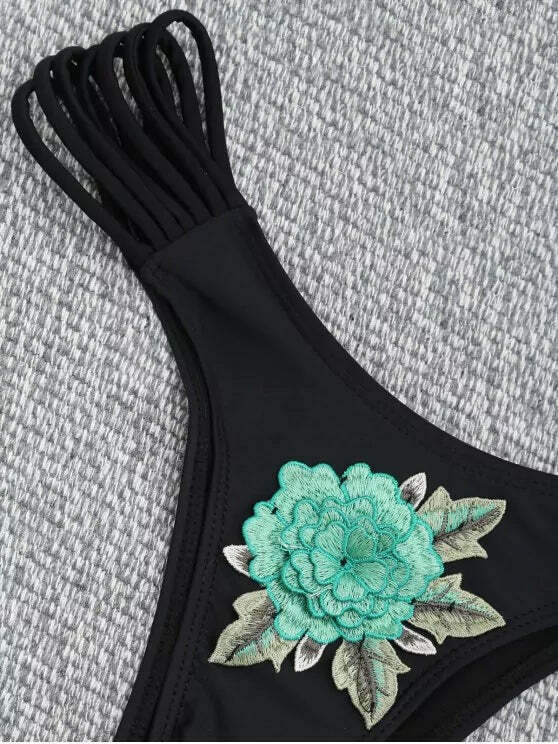 Y2K Floral Applique Halter Swimsuit - Coquette Aesthetic Beachwear Y2K Floral Applique Halter Swimsuit - Coquette Aesthetic Beachwear