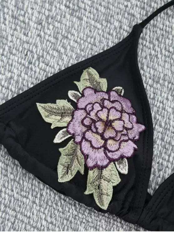 Y2K Floral Applique Halter Swimsuit - Coquette Aesthetic Beachwear Y2K Floral Applique Halter Swimsuit - Coquette Aesthetic Beachwear