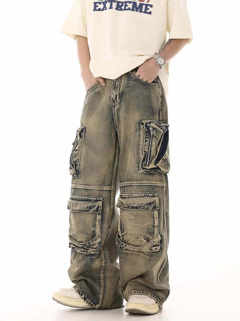 Y2K Grunge Style Dirty Wash Cargo Jeans with Multiple Pockets Y2K Grunge Style Dirty Wash Cargo Jeans with Multiple Pockets