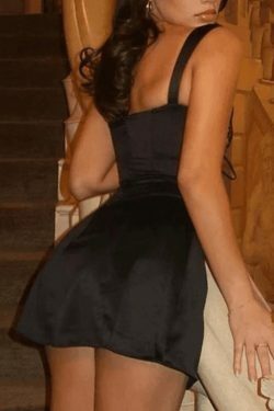 Y2K Lace Paneled Mini Dress: Coquette Aesthetic with Grunge & Pastel Goth Vibes