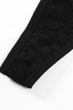 Y2K Lace Two Piece: Plunge Neck Halter Low Waist Aesthetic Outfit for Women