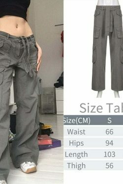 Y2K Oversize Cargo Pants: Grunge & Coquette Style, Pastel Goth Influence, Old Money Vibes