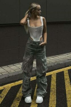 Y2K Retro Denim Pocket Pants: Coquette Aesthetic Cargo Skirt for Women - Grunge Style Fashion