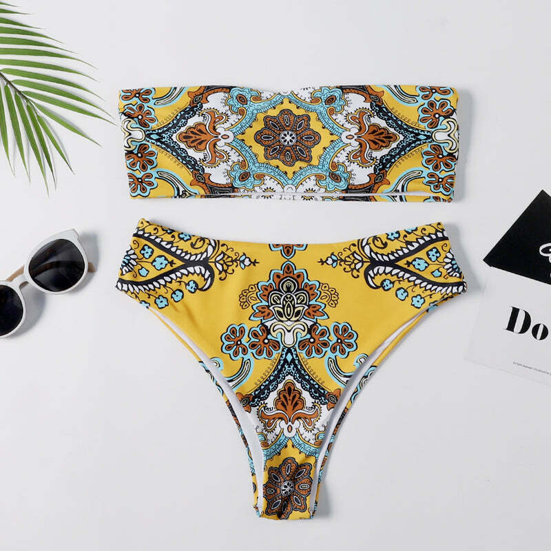 Y2K Retro Print Bandeau Bikini Set - Vintage-inspired Swimwear for Women Y2K Retro Print Bandeau Bikini Set - Vintage-inspired Swimwear for Women