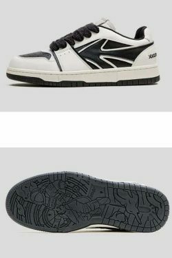 Y2K Retro Skate Sneakers in Black/White - Vintage Aesthetic Footwear