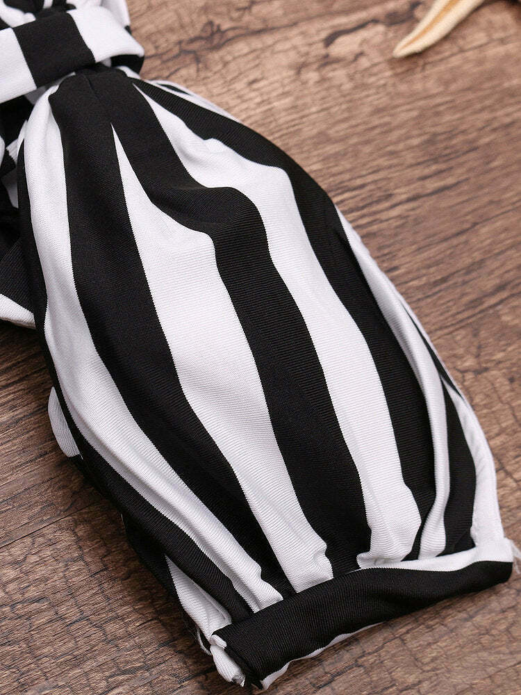 Y2K Retro Striped Halter Bikini Set - Coquette Aesthetic Swimwear for Women Y2K Retro Striped Halter Bikini Set - Coquette Aesthetic Swimwear for Women