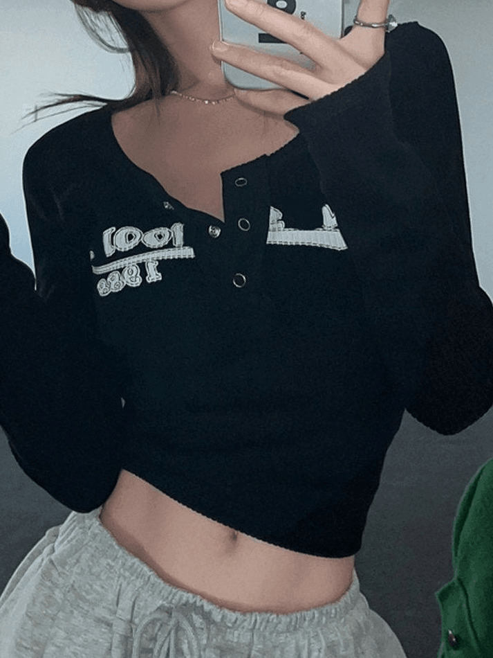 Y2K Ribbed Knit Crop Top in Long Sleeve - Coquette Aesthetic Grunge Style for Women Fashion Y2K Ribbed Knit Crop Top in Long Sleeve - Coquette Aesthetic Grunge Style for Women Fashion