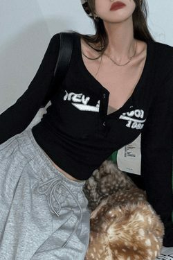 Y2K Ribbed Knit Crop Top in Long Sleeve - Coquette Aesthetic Grunge Style for Women Fashion