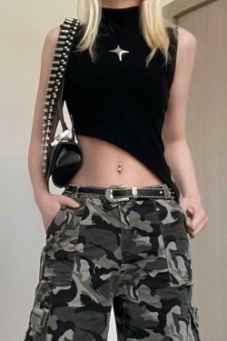 Y2K Star Detail Crop Top: Coquette Aesthetic, Grunge Style, Pastel Goth Vibes