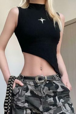 Y2K Star Detail Crop Top: Coquette Aesthetic, Grunge Style, Pastel Goth Vibes