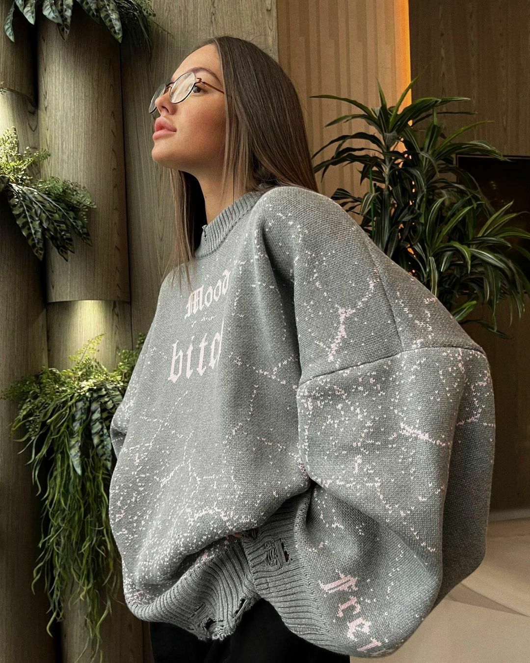 Y2K Street Style Loose Letter Embroidered Sweatshirt for Women - Coquette Aesthetic Grunge Fashion Y2K Street Style Loose Letter Embroidered Sweatshirt for Women - Coquette Aesthetic Grunge Fashion