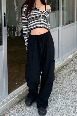 Y2K Striped Knit Crop Top with Button Front V-Neck