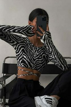 Zebra Print Backless Top: Y2K Fashion Statement with Coquette Aesthetic Twist