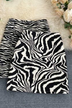 Zebra Print Mini Skirt - Y2K Fashion Statement with Coquette Aesthetic & Grunge Vibes
