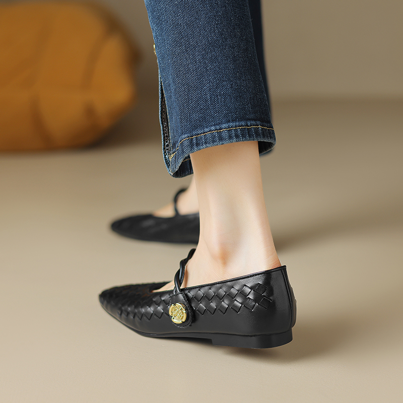 1 cm Italian-Style Soft Sole Leather Flats - Comfortable Fully Padded Interior for All-Day Wear 1 cm Italian-Style Soft Sole Leather Flats - Comfortable Fully Padded Interior for All-Day Wear