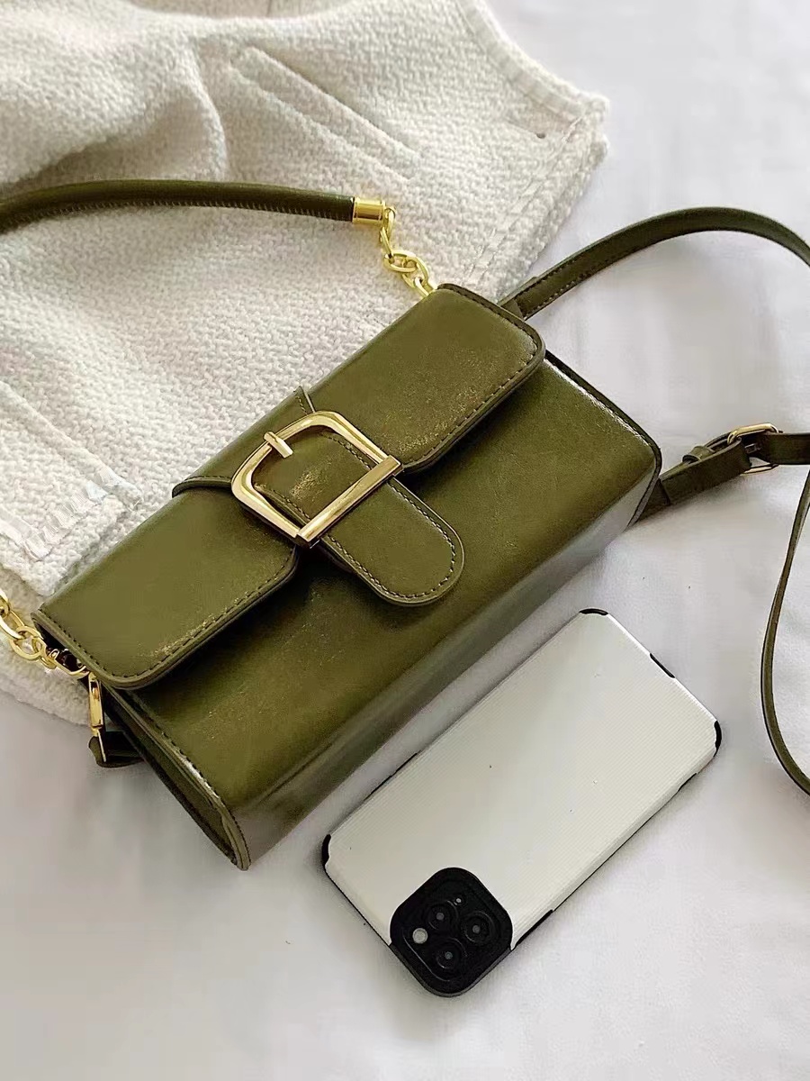 2023 Casual Shiny Green Small Square Crossbody Bag - Elegant Shoulder Underarm Bag for Women, Niche Fashion Accessory 2023 Casual Shiny Green Small Square Crossbody Bag - Elegant Shoulder Underarm Bag for Women, Niche Fashion Accessory