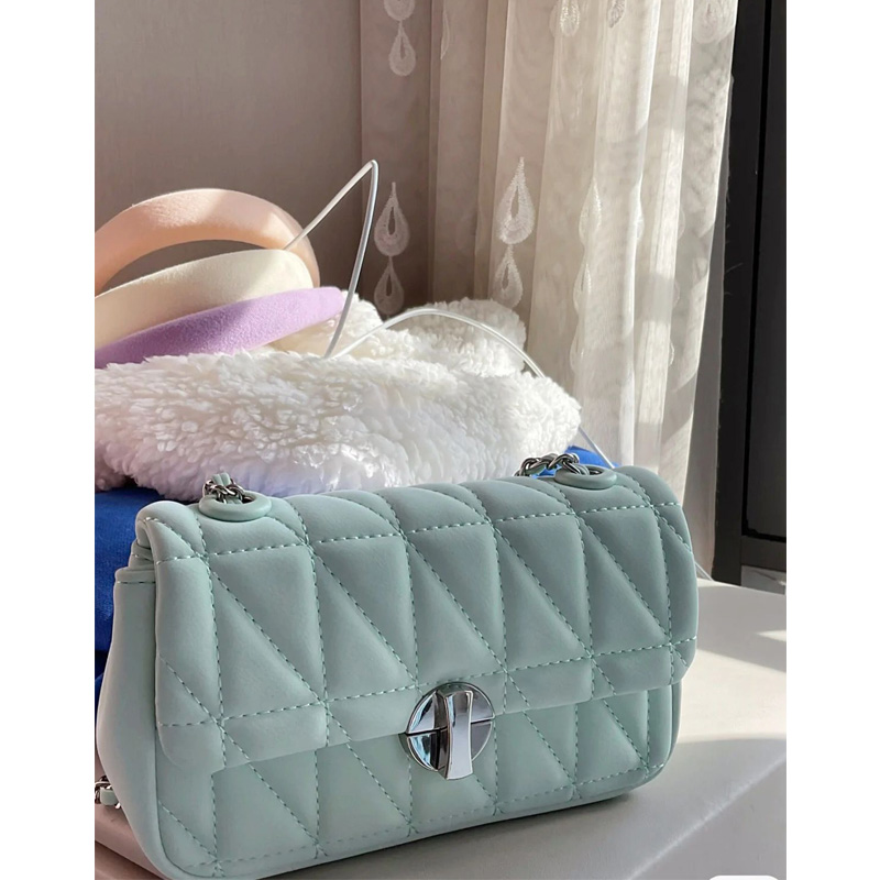 2023 Niche Design Single-Shoulder Chain Crossbody Bag for Women - High-End Quilted Casual Underarm Purse 2023 Niche Design Single-Shoulder Chain Crossbody Bag for Women - High-End Quilted Casual Underarm Purse