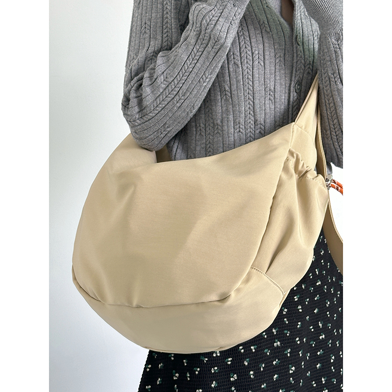 2024 New Floral Crossbody Bag for Women - Youthful Design, Sporty Shoulder Dumpling Style, Perfect for Everyday Use 2024 New Floral Crossbody Bag for Women - Youthful Design, Sporty Shoulder Dumpling Style, Perfect for Everyday Use