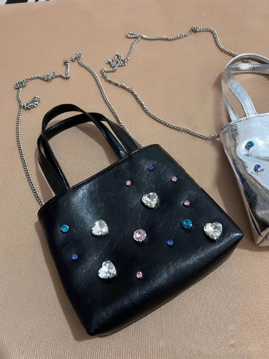 2024 Silver Leather Gemstone Underarm Bag with Diamond Embellishments & Rhinestone Phone Chain - Small Tote Shoulder Bag 2024 Silver Leather Gemstone Underarm Bag with Diamond Embellishments & Rhinestone Phone Chain - Small Tote Shoulder Bag