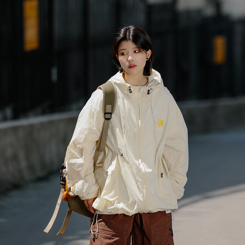 2024 Summer Lightweight Sun Protection Jacket, Breathable Loose Windbreaker for Outdoor Activities, Trendy Summer Outerwear 2024 Summer Lightweight Sun Protection Jacket, Breathable Loose Windbreaker for Outdoor Activities, Trendy Summer Outerwear