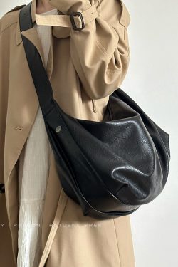 2024 Vintage Soft Leather Black Dumpling Bag for Women - Large Capacity Casual Shoulder Crossbody Tote