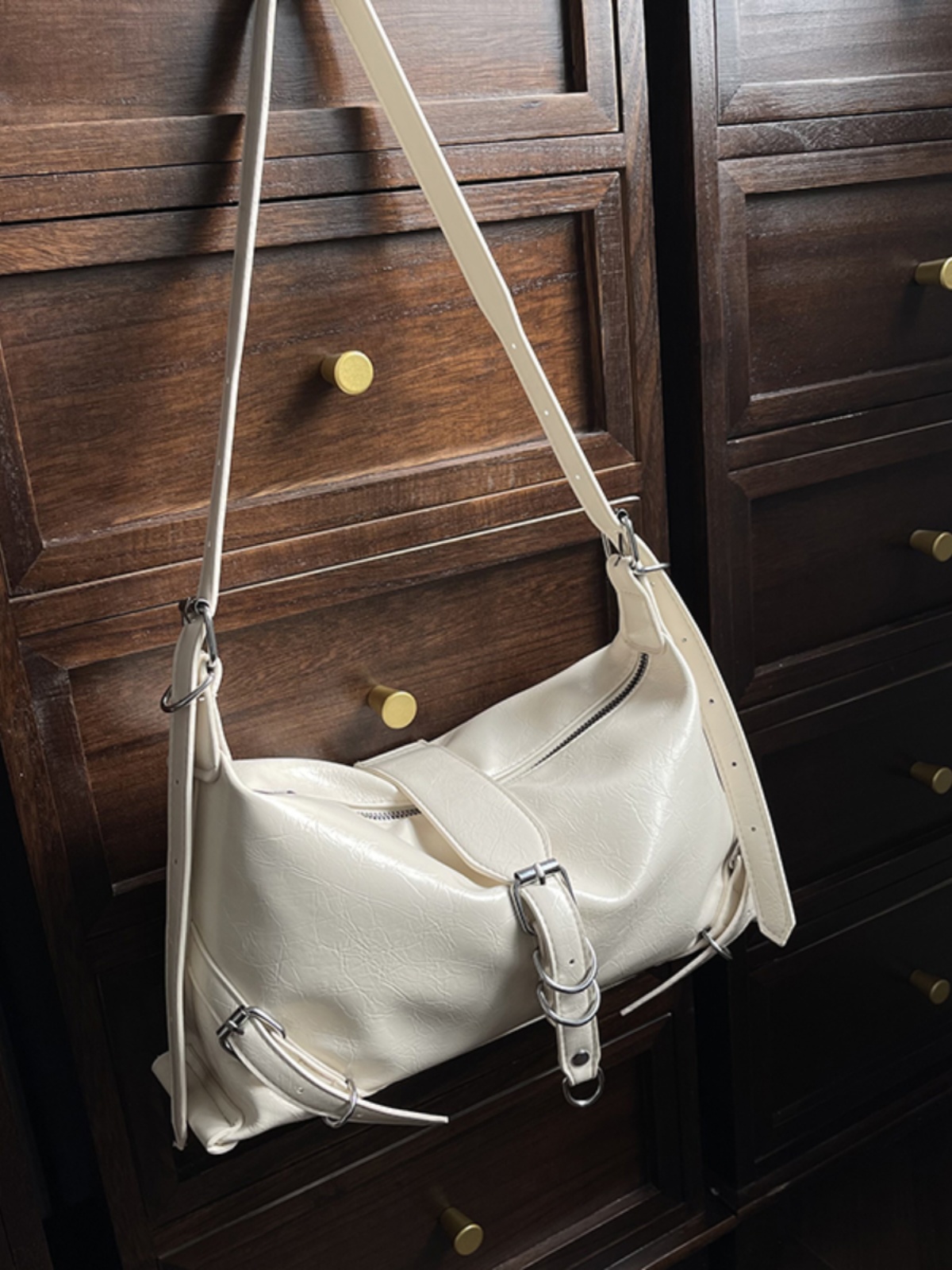 2025 Black Soft Leather Large Capacity Casual Tote Bag for Women - Korean Style Fashion Shoulder and Crossbody Bag 2025 Black Soft Leather Large Capacity Casual Tote Bag for Women - Korean Style Fashion Shoulder and Crossbody Bag