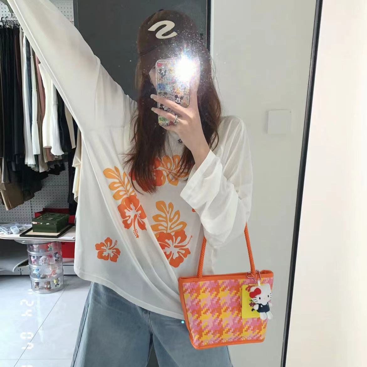 2025 Color-Block Spliced Woven Tote Bag - Versatile Handheld & Shoulder Bag for Chic Casual Style 2025 Color-Block Spliced Woven Tote Bag - Versatile Handheld & Shoulder Bag for Chic Casual Style