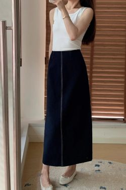 2025 Cowboy Split Long Skirt for Women, Elegant High Waist Plus Size Commuter Skirt, Straight Half Design, Wrinkle-Resistant with Belt