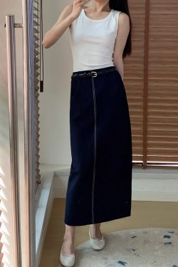 2025 Cowboy Split Long Skirt for Women, Elegant High Waist Plus Size Commuter Skirt, Straight Half Design, Wrinkle-Resistant with Belt