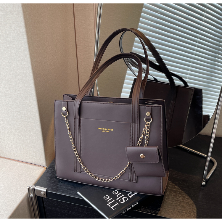 2025 Large Capacity Summer Handbag for Women - Versatile Stylish Shoulder Tote Bag for Commuting and Everyday Use 2025 Large Capacity Summer Handbag for Women - Versatile Stylish Shoulder Tote Bag for Commuting and Everyday Use