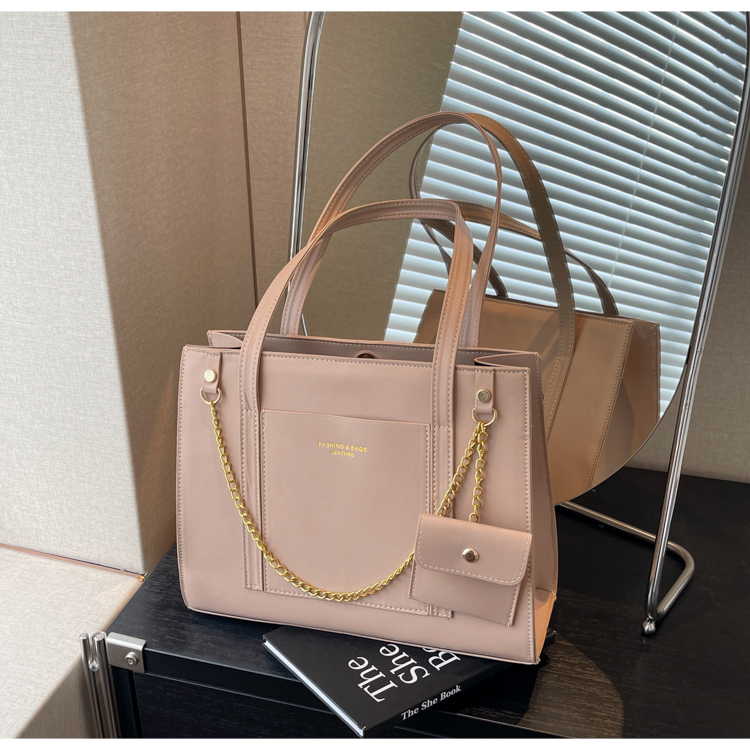 2025 Large Capacity Summer Handbag for Women - Versatile Stylish Shoulder Tote Bag for Commuting and Everyday Use 2025 Large Capacity Summer Handbag for Women - Versatile Stylish Shoulder Tote Bag for Commuting and Everyday Use