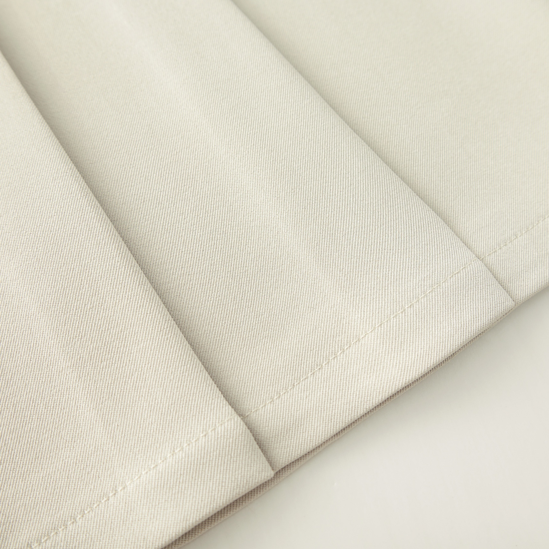 2025 Spring Apricot Pleated Midi Skirt for Women, High-End A-Line Design, Trendy Spring Fashion 2025 Spring Apricot Pleated Midi Skirt for Women, High-End A-Line Design, Trendy Spring Fashion