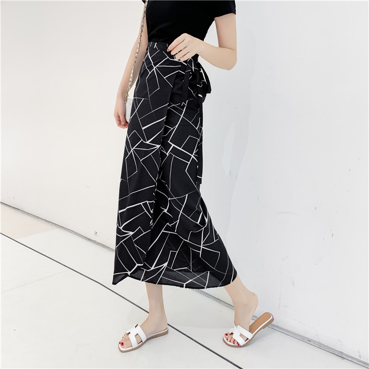 2025 Summer A-Line Floral Beach Skirt for Curvy Hips & Thighs - Irregular Long Design, Perfect for Boho and Y2K Styles 2025 Summer A-Line Floral Beach Skirt for Curvy Hips & Thighs - Irregular Long Design, Perfect for Boho and Y2K Styles