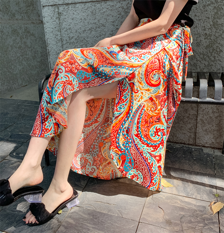 2025 Summer A-Line Floral Beach Skirt for Curvy Hips & Thighs - Irregular Long Design, Perfect for Boho and Y2K Styles 2025 Summer A-Line Floral Beach Skirt for Curvy Hips & Thighs - Irregular Long Design, Perfect for Boho and Y2K Styles