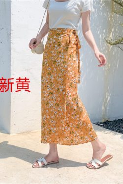 2025 Summer A-Line Floral Beach Skirt for Curvy Hips & Thighs - Irregular Long Design, Perfect for Boho and Y2K Styles