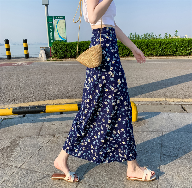 2025 Summer A-Line Floral Beach Skirt for Curvy Hips & Thighs - Irregular Long Design, Perfect for Boho and Y2K Styles 2025 Summer A-Line Floral Beach Skirt for Curvy Hips & Thighs - Irregular Long Design, Perfect for Boho and Y2K Styles