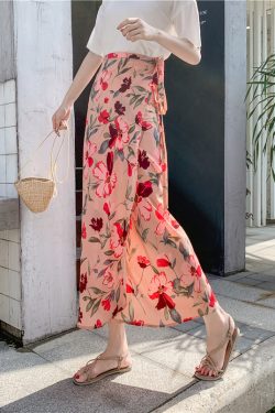 2025 Summer A-Line Floral Beach Skirt for Curvy Hips & Thighs - Irregular Long Design, Perfect for Boho and Y2K Styles