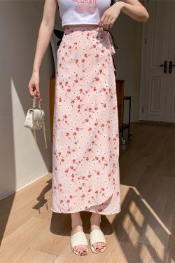 2025 Summer A-Line Floral Beach Skirt for Curvy Hips & Thighs - Irregular Long Design, Perfect for Boho and Y2K Styles