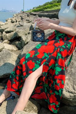 2025 Summer A-Line Floral Beach Skirt for Curvy Hips & Thighs - Irregular Long Design, Perfect for Boho and Y2K Styles