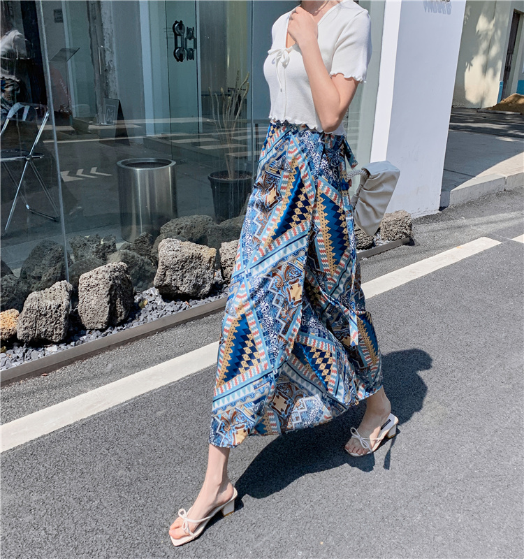 2025 Summer A-Line Floral Beach Skirt for Curvy Hips & Thighs - Irregular Long Design, Perfect for Boho and Y2K Styles 2025 Summer A-Line Floral Beach Skirt for Curvy Hips & Thighs - Irregular Long Design, Perfect for Boho and Y2K Styles