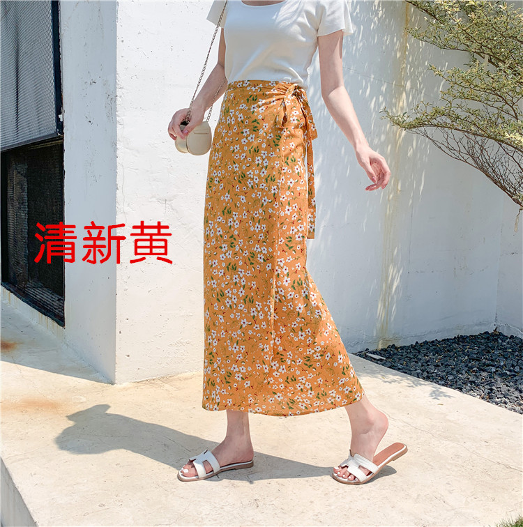 2025 Summer A-Line Floral Beach Skirt for Curvy Hips & Thighs - Irregular Long Design, Perfect for Boho and Y2K Styles 2025 Summer A-Line Floral Beach Skirt for Curvy Hips & Thighs - Irregular Long Design, Perfect for Boho and Y2K Styles