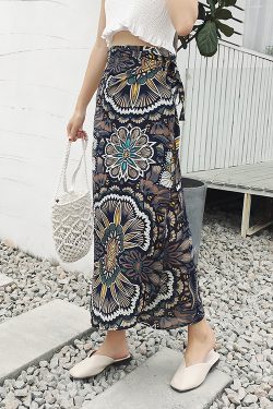 2025 Summer A-Line Floral Beach Skirt for Curvy Hips & Thighs - Irregular Long Design, Perfect for Boho and Y2K Styles