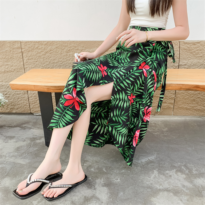 2025 Summer A-Line Floral Beach Skirt for Curvy Hips & Thighs - Irregular Long Design, Perfect for Boho and Y2K Styles 2025 Summer A-Line Floral Beach Skirt for Curvy Hips & Thighs - Irregular Long Design, Perfect for Boho and Y2K Styles