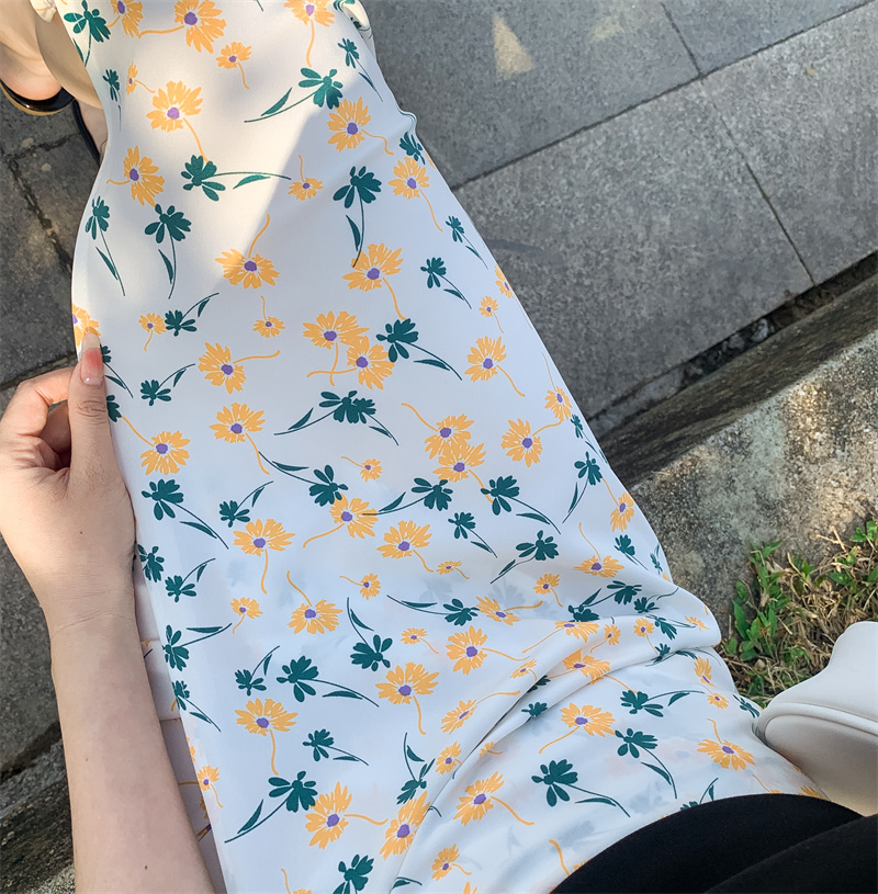 2025 Summer A-Line Floral Beach Skirt for Curvy Hips & Thighs - Irregular Long Design, Perfect for Boho and Y2K Styles 2025 Summer A-Line Floral Beach Skirt for Curvy Hips & Thighs - Irregular Long Design, Perfect for Boho and Y2K Styles