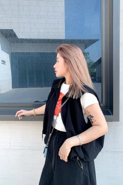 2025 Summer Fashion Versatile Stand Collar Vest for Women - Loose Slimming Sleeveless Top, Perfect for Y2K and Casual Looks