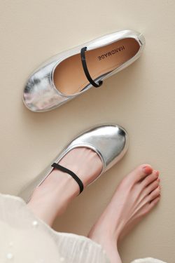 2025 Summer Genuine Leather Flat Hidden Height Mary Jane Shoes for Women in Silver - Stylish Shallow Mouth Size 41