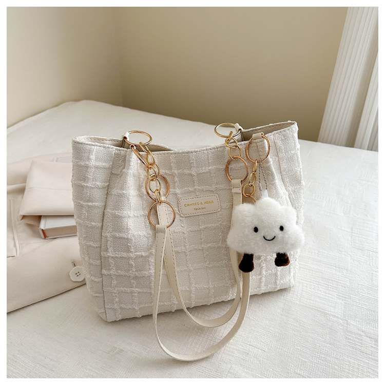 2025 Summer Minimalist High-End Large Handbag for Women - Versatile Shoulder Tote Bag with Spacious Capacity for Commuting 2025 Summer Minimalist High-End Large Handbag for Women - Versatile Shoulder Tote Bag with Spacious Capacity for Commuting