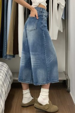 2025 Summer Plus Size American Retro Wide-Leg Jeans for Women - Loose Mid-Length Fashion Pants