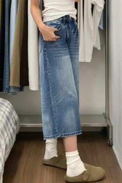 2025 Summer Plus Size American Retro Wide-Leg Jeans for Women - Loose Mid-Length Fashion Pants